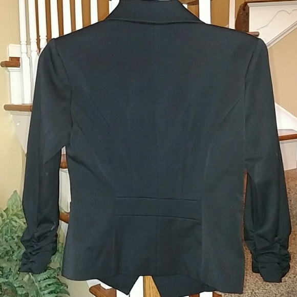 Express 2-Button Ruched Sleeve Blazer - Picture 5 of 5